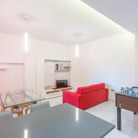 Navile, By Short Holidays