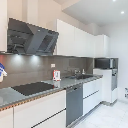 Apartman Navile, By Short Holidays